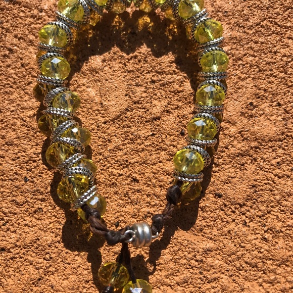 Crystal woven bracelet with tiny strong magnets. - Picture 5 of 7